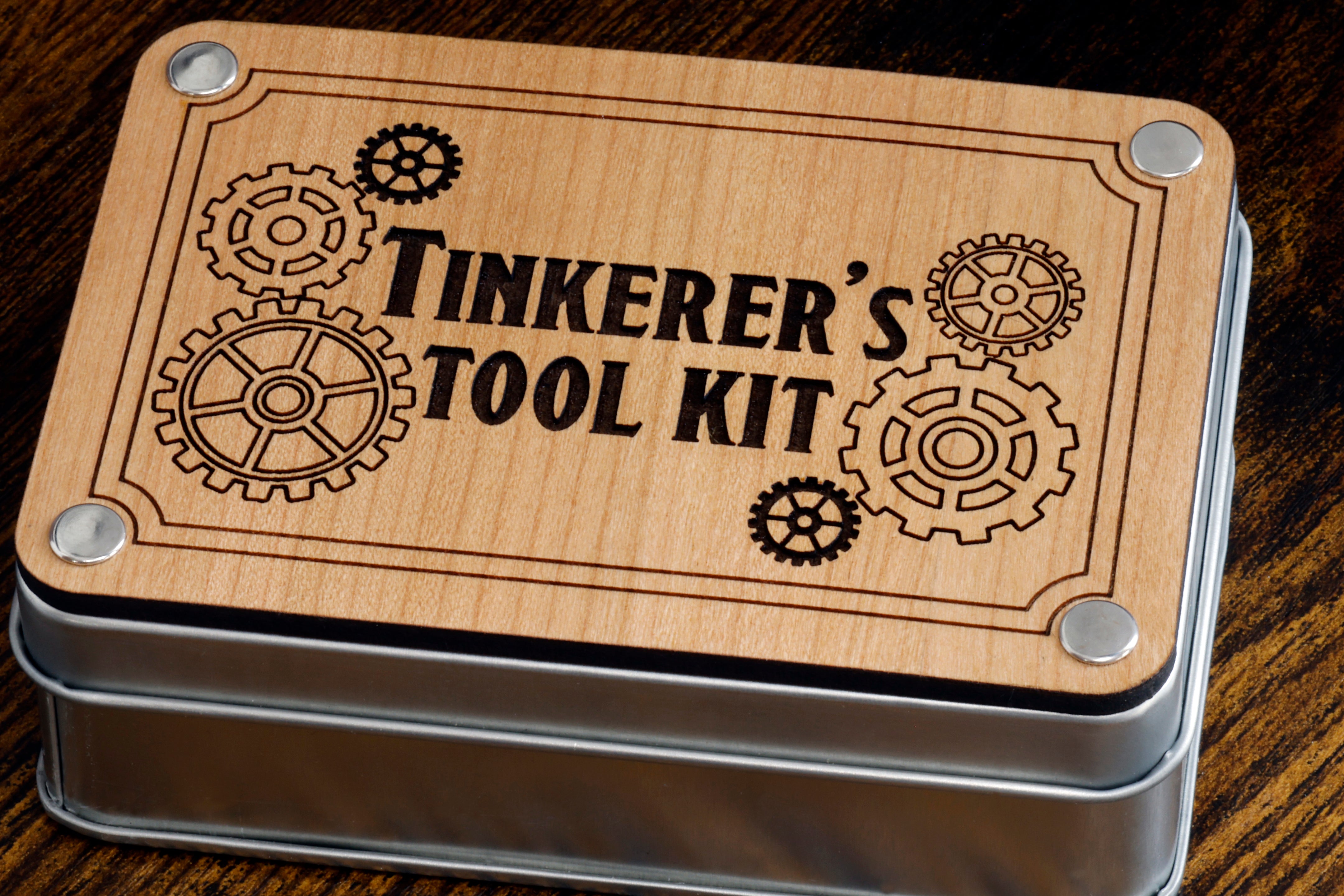 Tinkerer's tool kit dice set with metal box - The Wizard's Vault