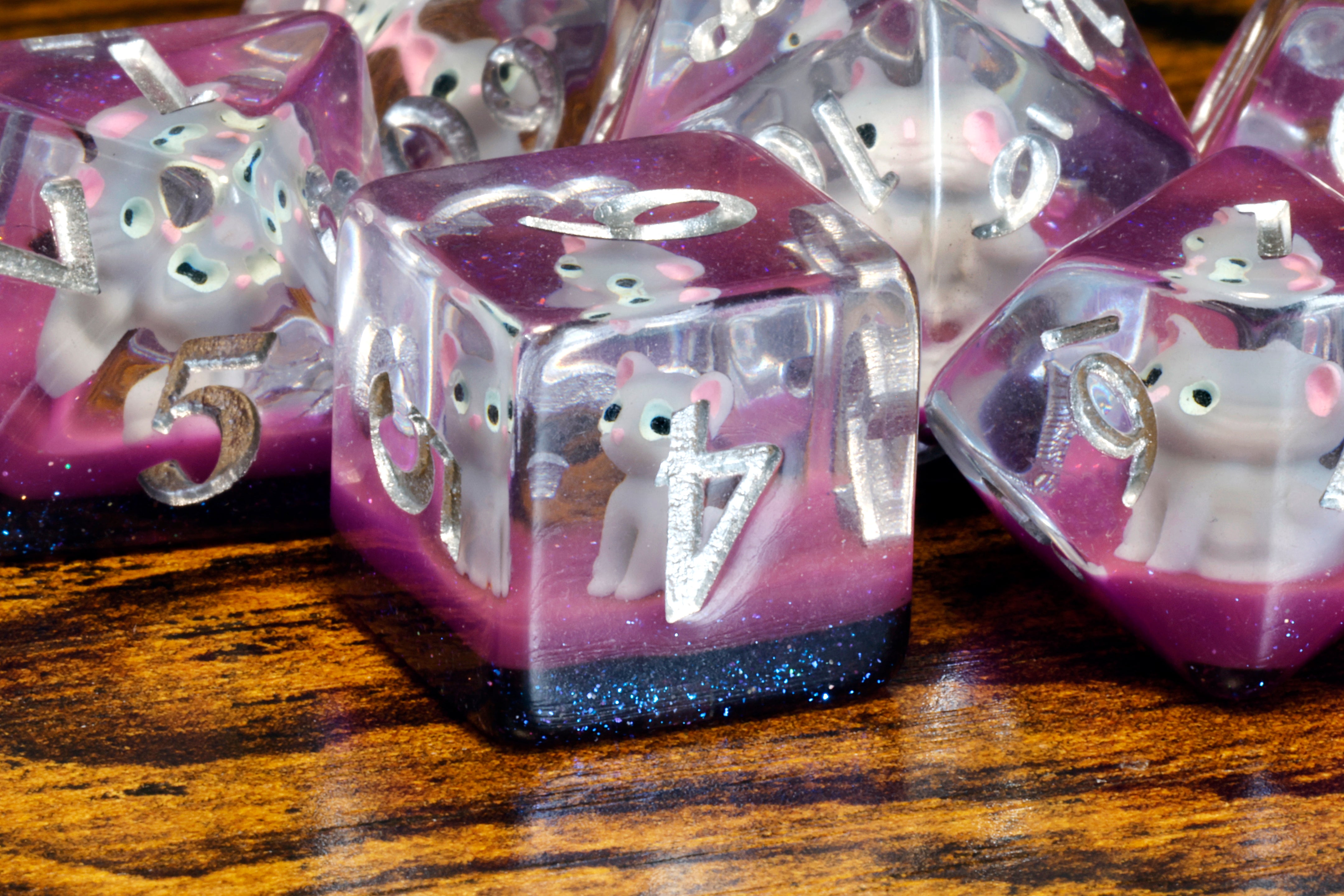 Lucky Whiskers dice set with light grey cats - The Wizard's Vault