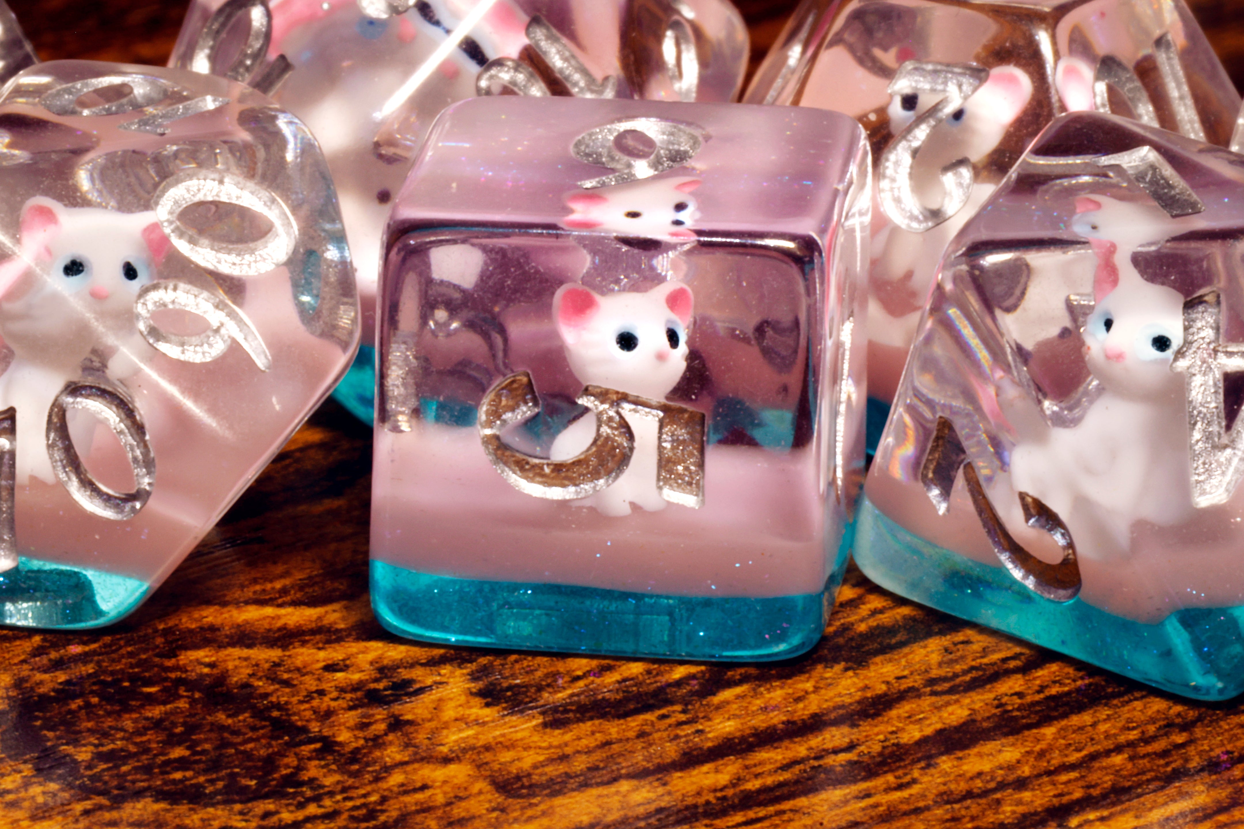 Lucky Whiskers dice set with white cats - The Wizard's Vault