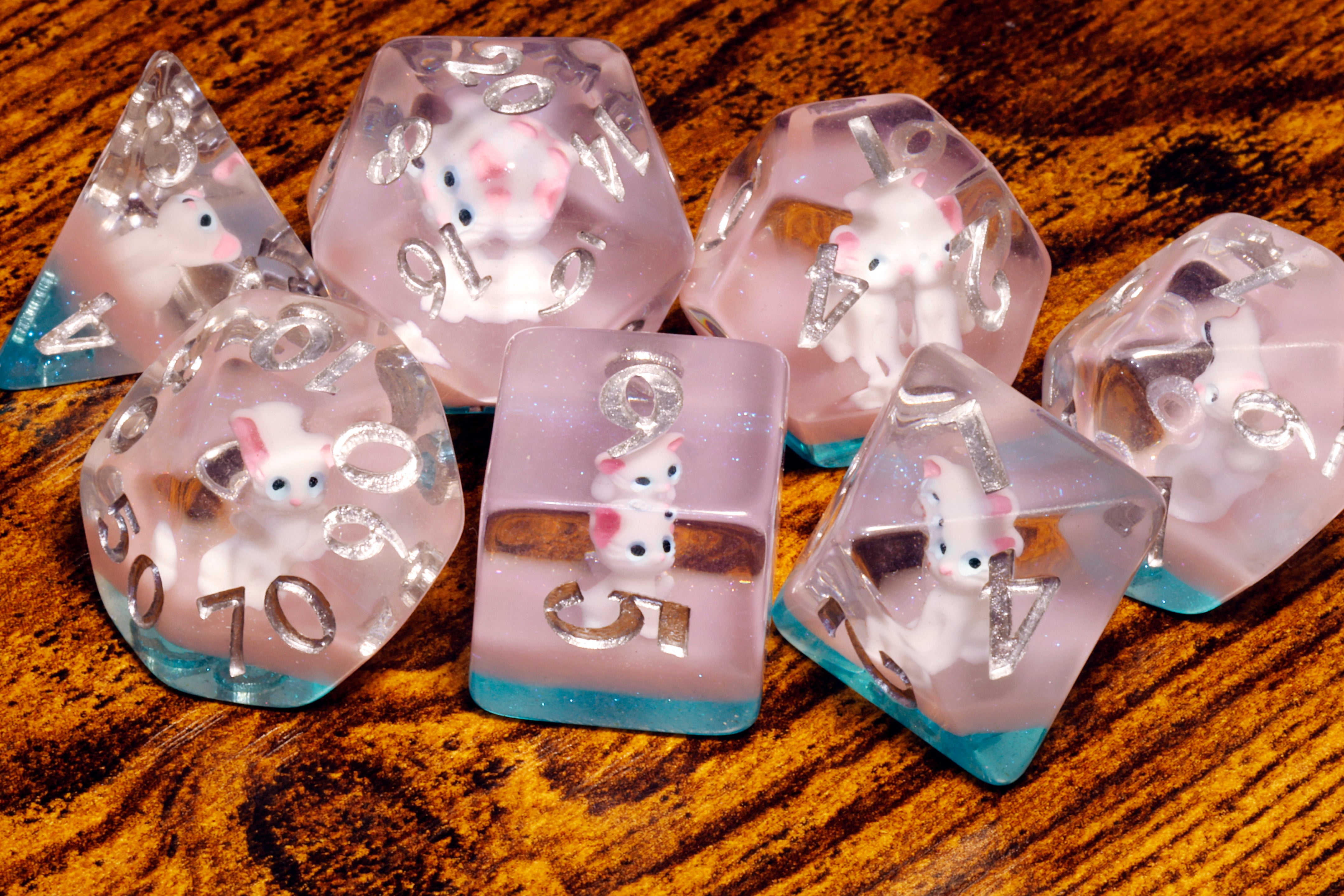 Lucky Whiskers dice set with white cats - The Wizard's Vault