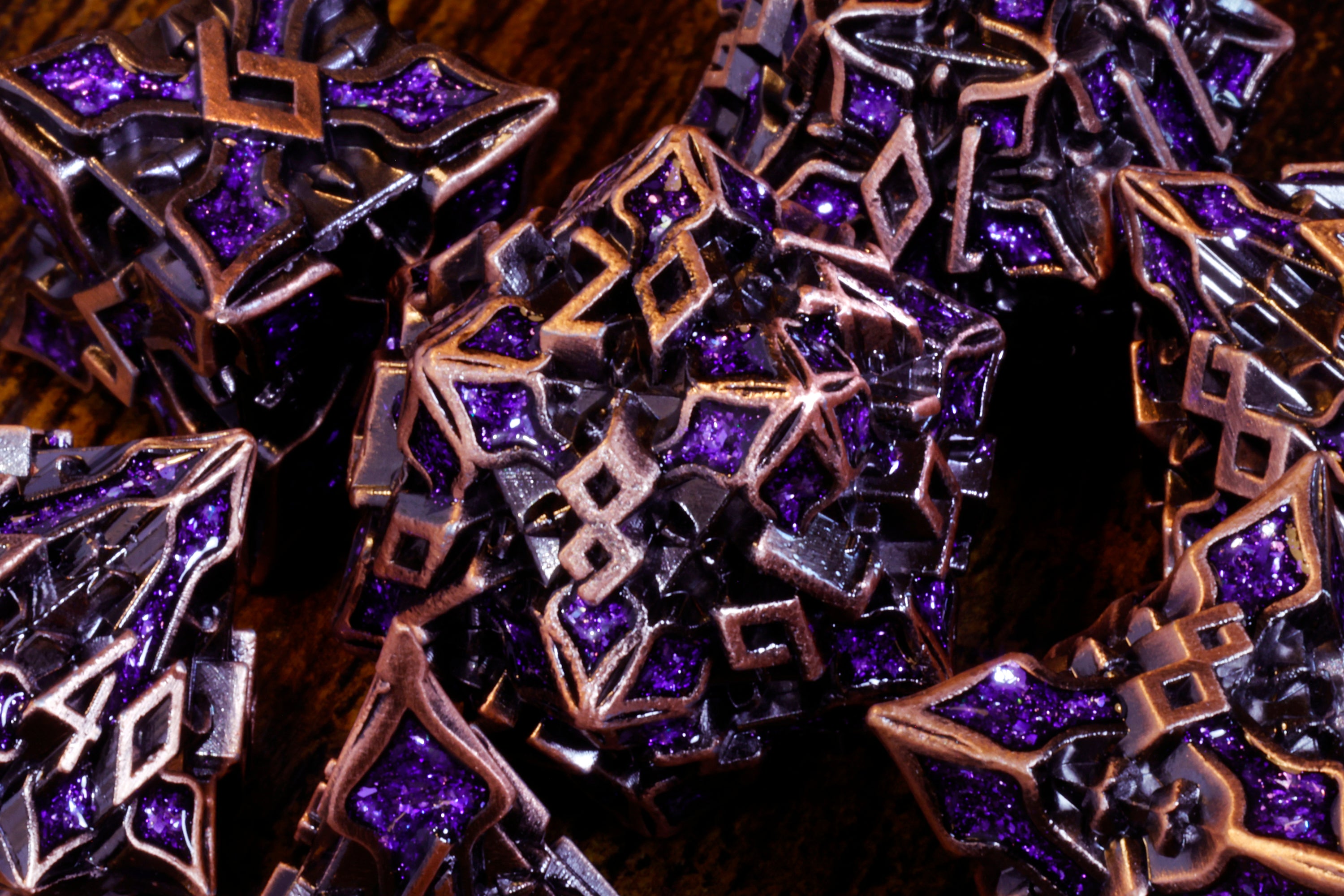 Runecraft dice set - Purple mica - Copper Metal - The Wizard's Vault