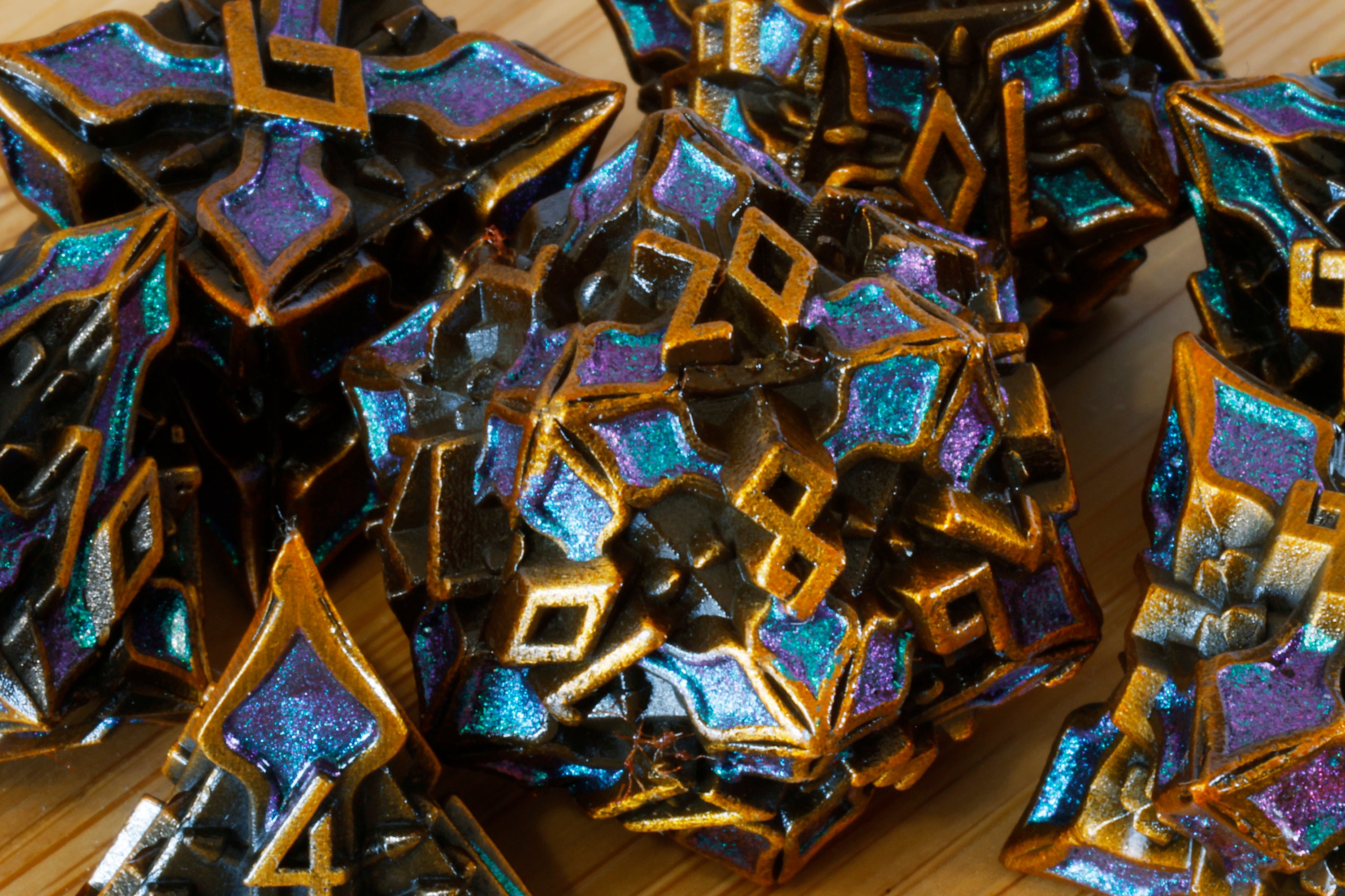 Runecraft Dice Set - Purple green shifting mica - Antique Gold Metal - The Wizard's Vault
