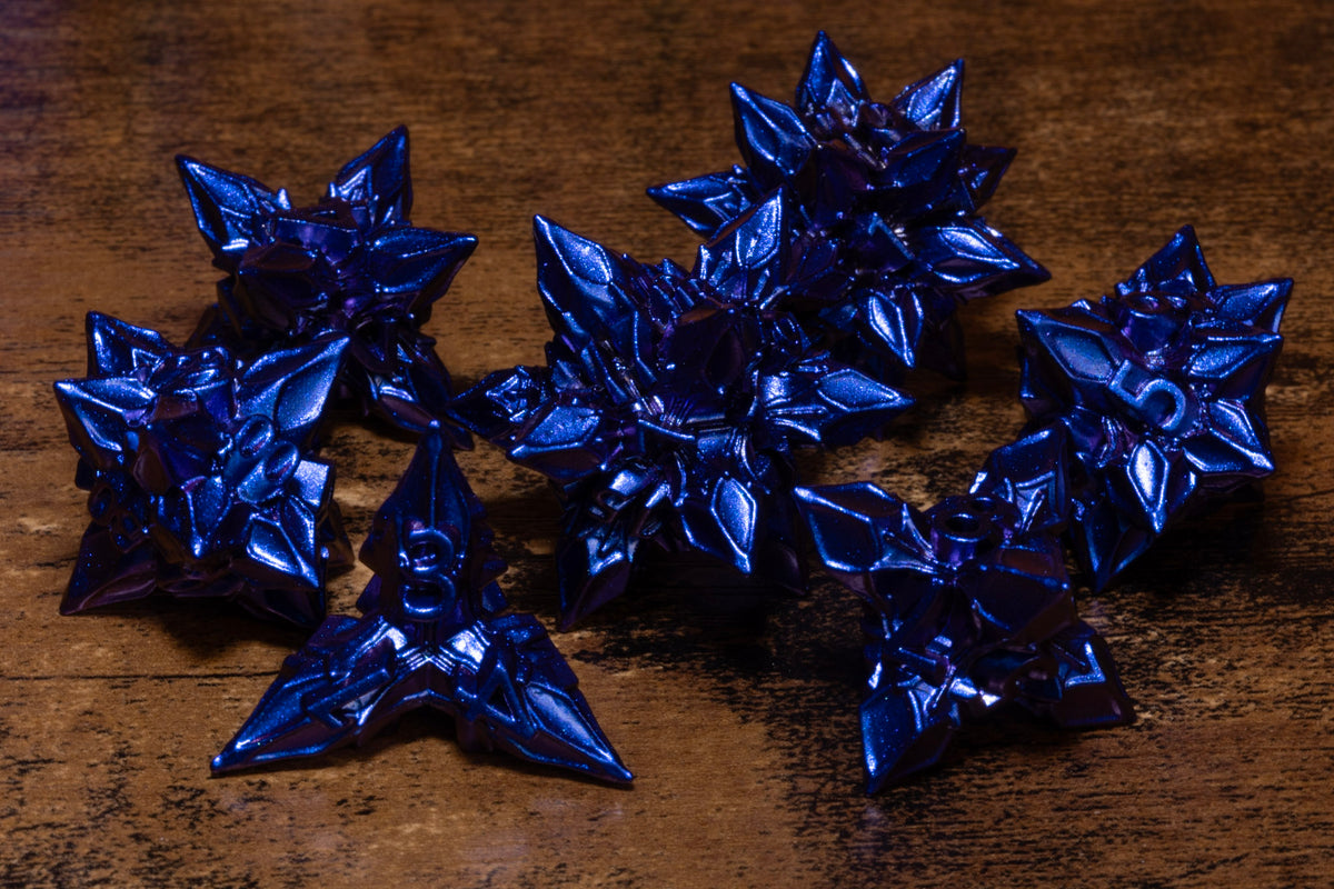 Blooming Stars 7-Piece Metal Dice Set – Iridescent Purple Blue