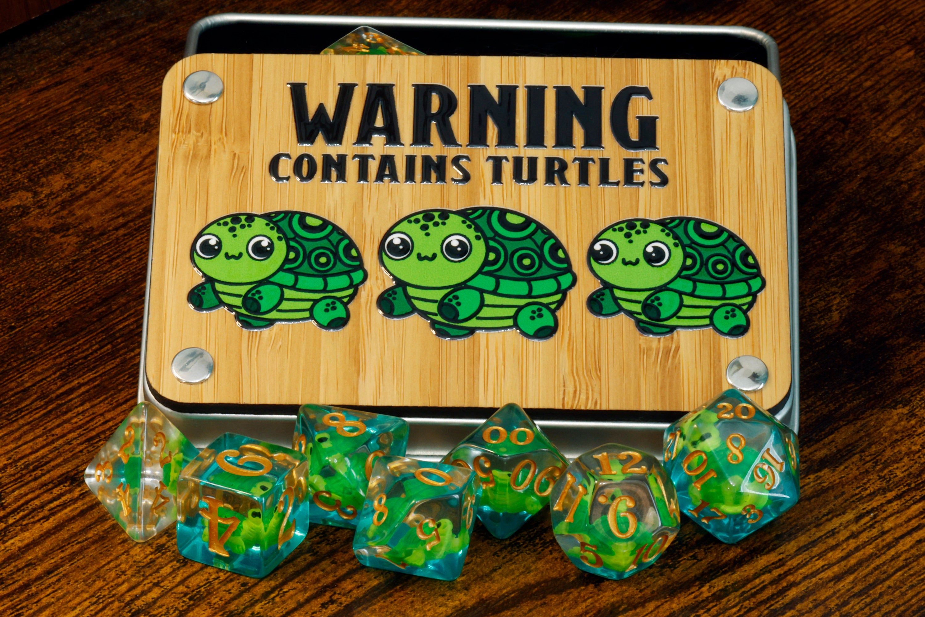 Green Turtle dice box and dice set - The Wizard's Vault