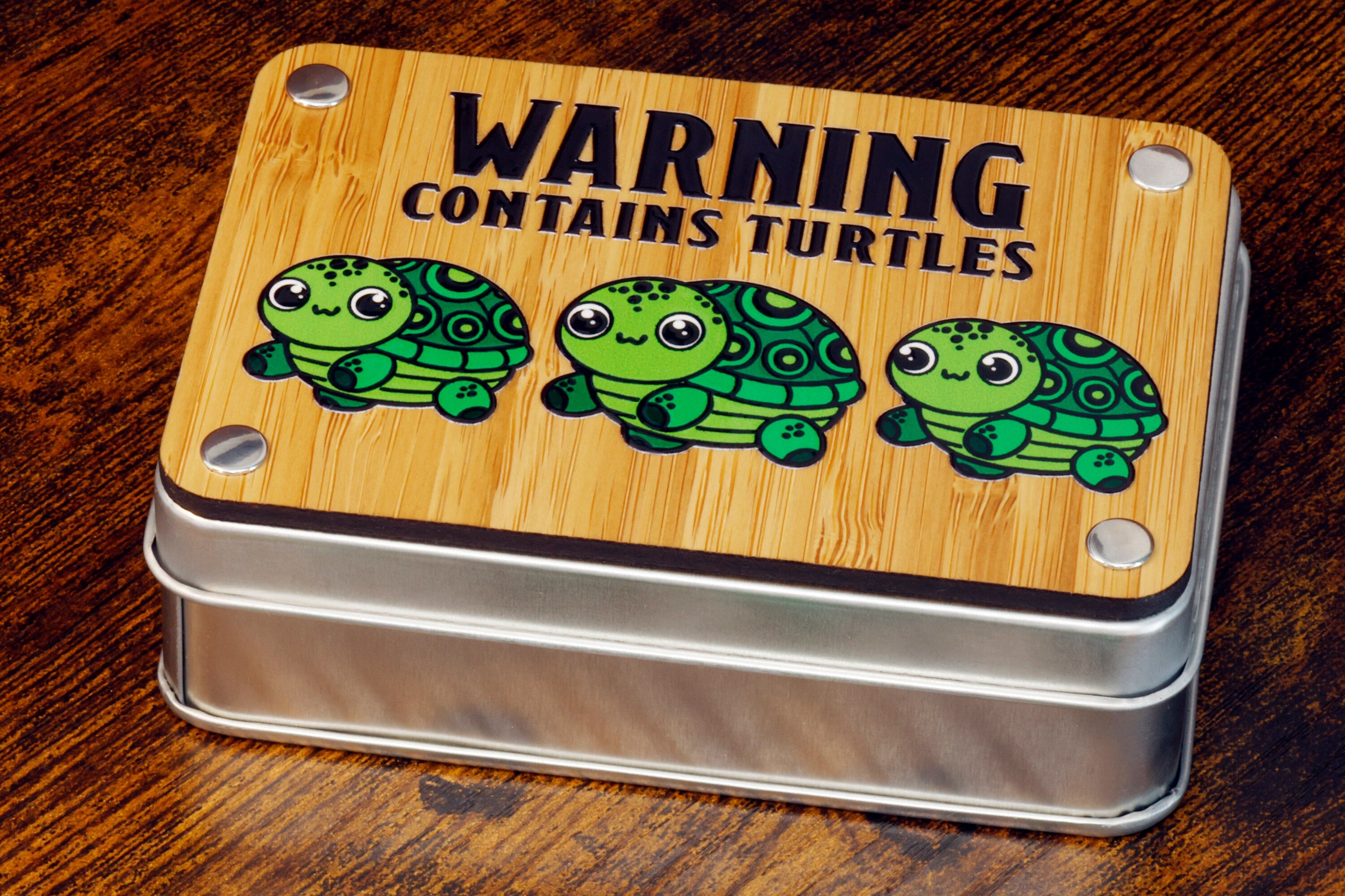Green Turtle dice box and dice set - The Wizard's Vault