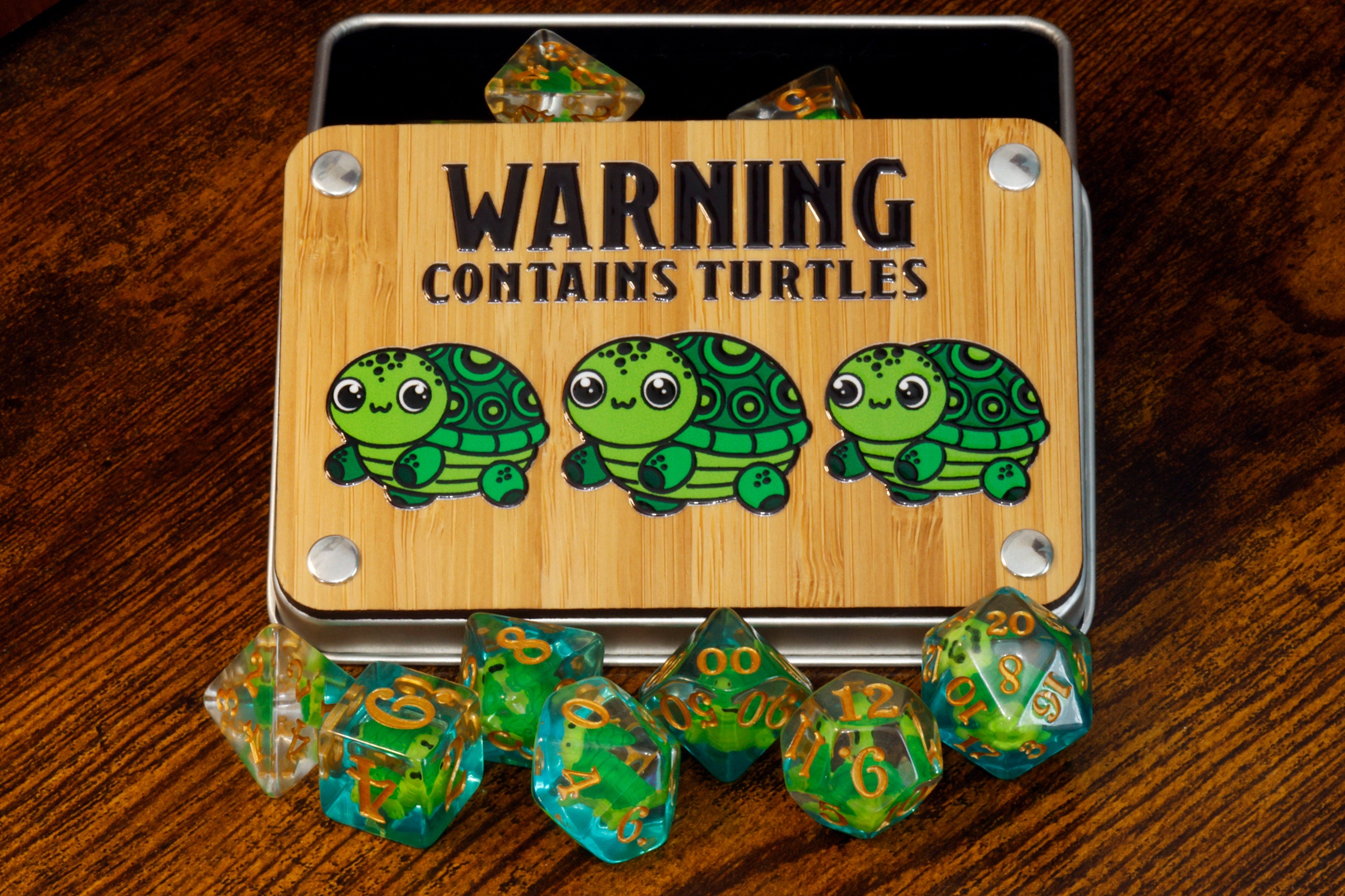 Green Turtle dice box and dice set - The Wizard's Vault