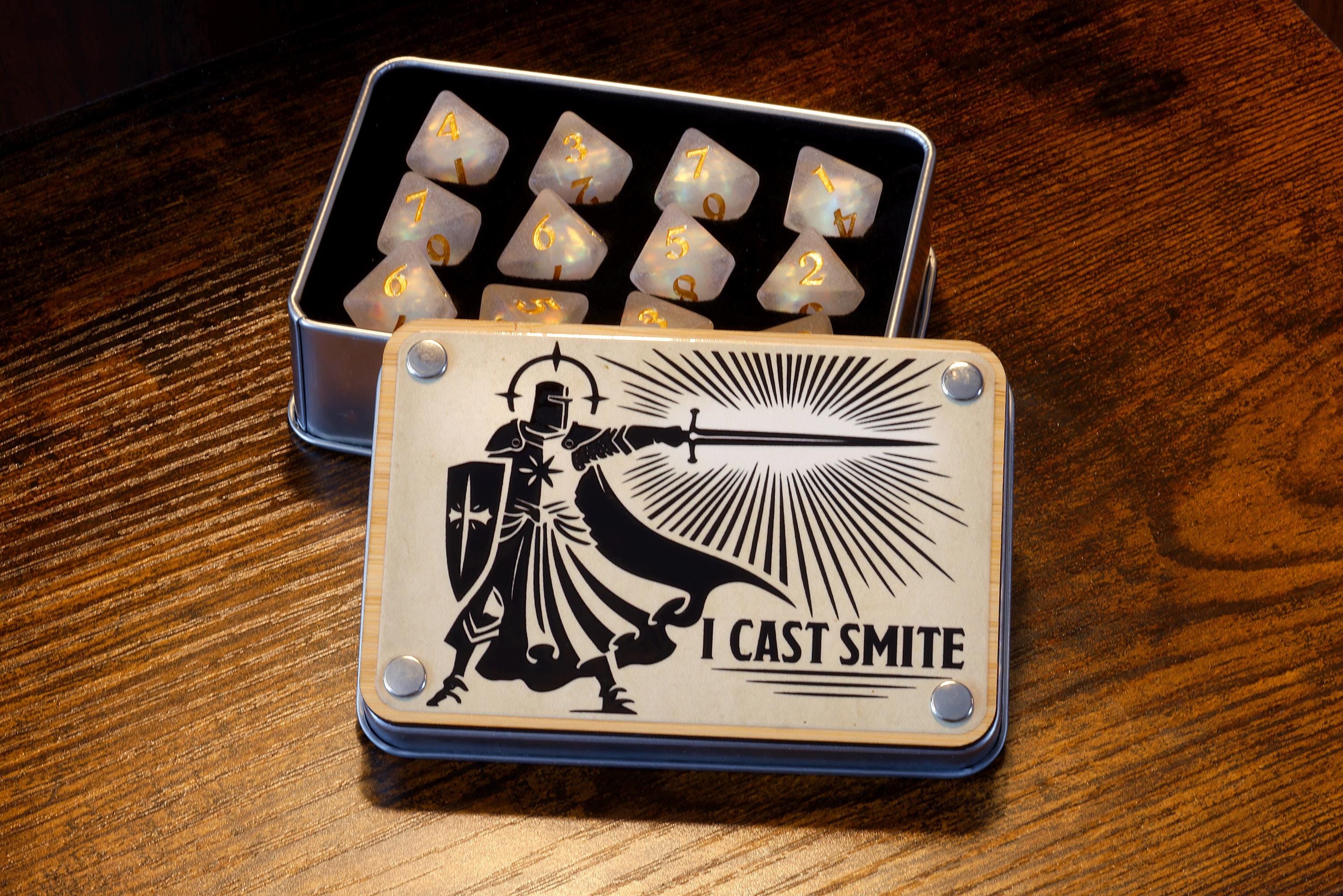 Paladin Smite D8 Dice Set and Decorative Box