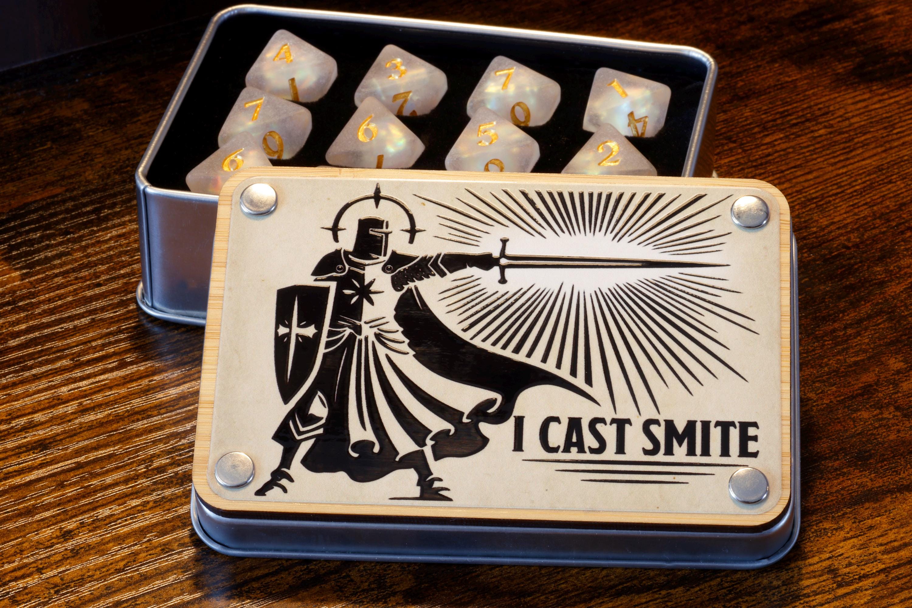 Paladin Smite D8 Dice Set and Decorative Box
