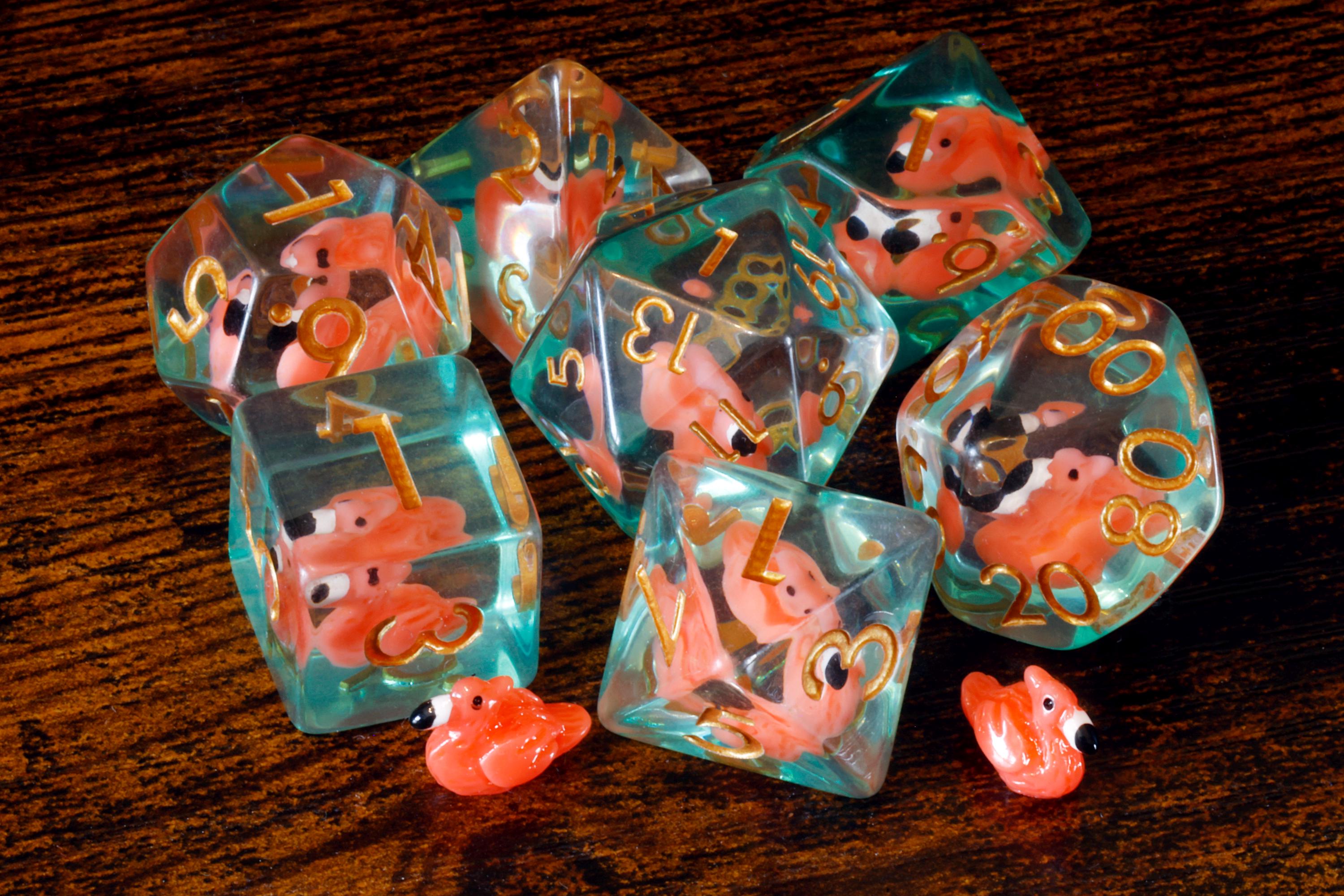 Warning Flamingoes Dice Set and Box