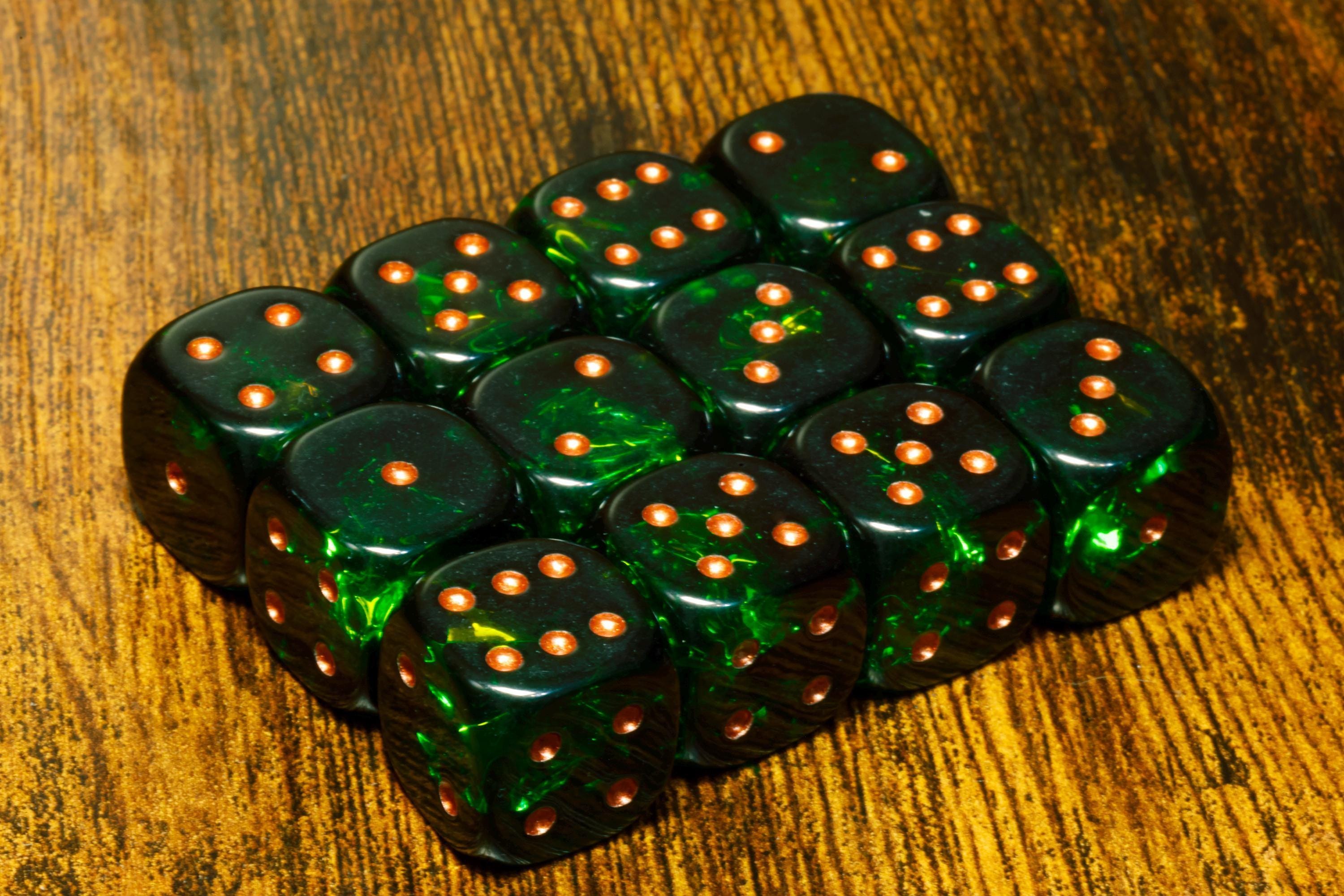 Verdant Opal Pip D6 Dice Set - Dark Green Holographic