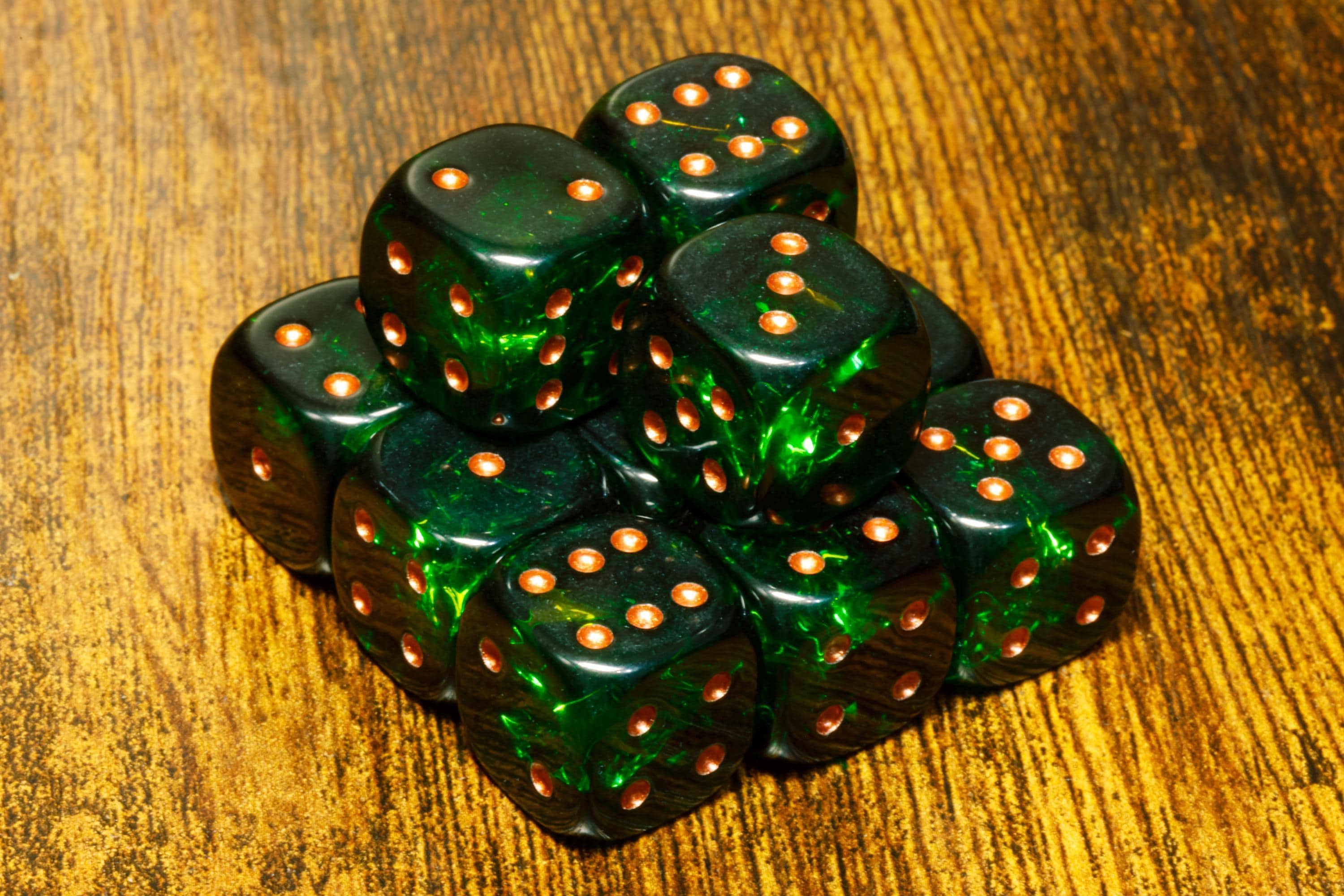 Verdant Opal Pip D6 Dice Set - Dark Green Holographic