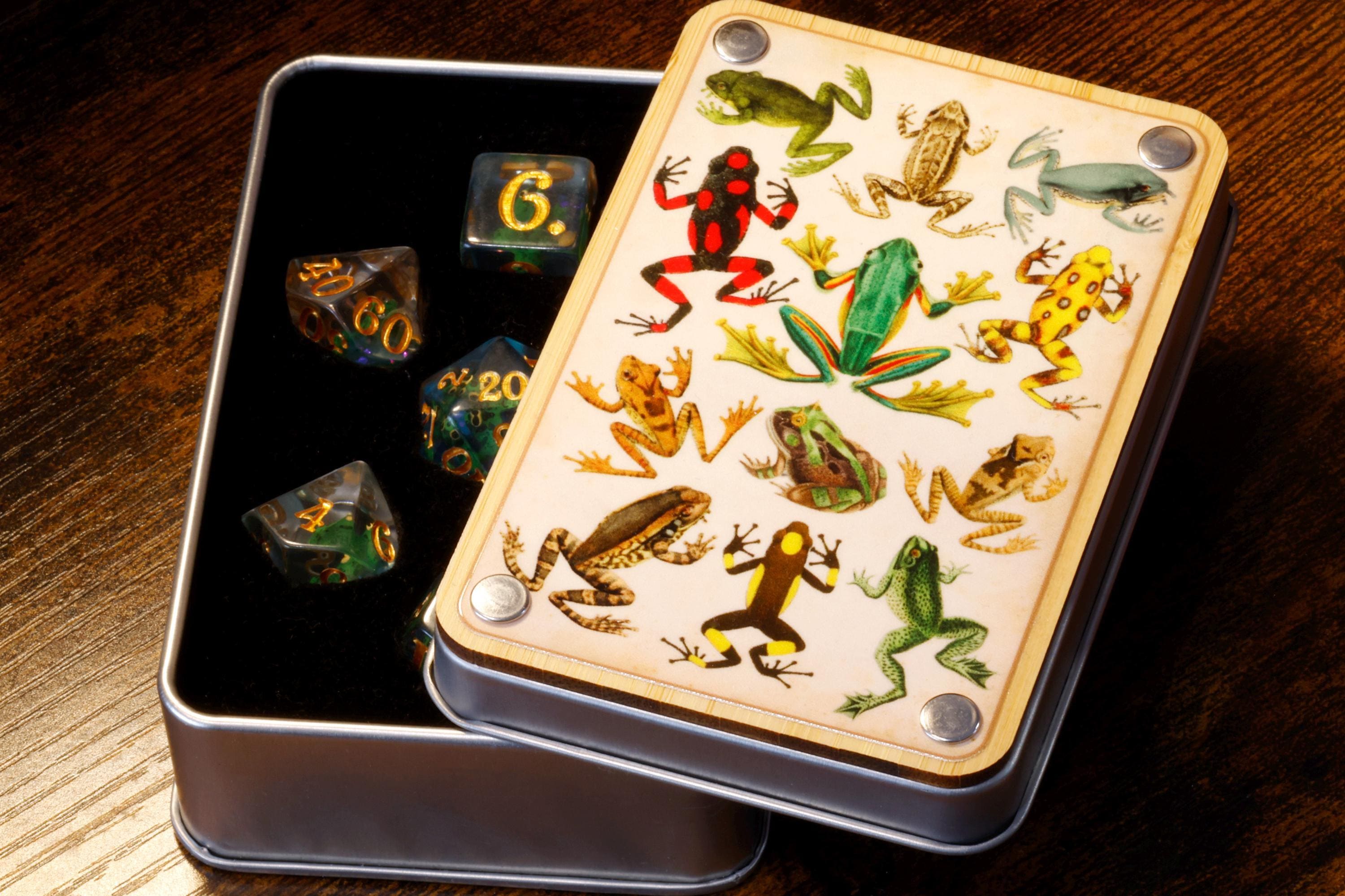 Natural History Frog Dice Box and Dice Set