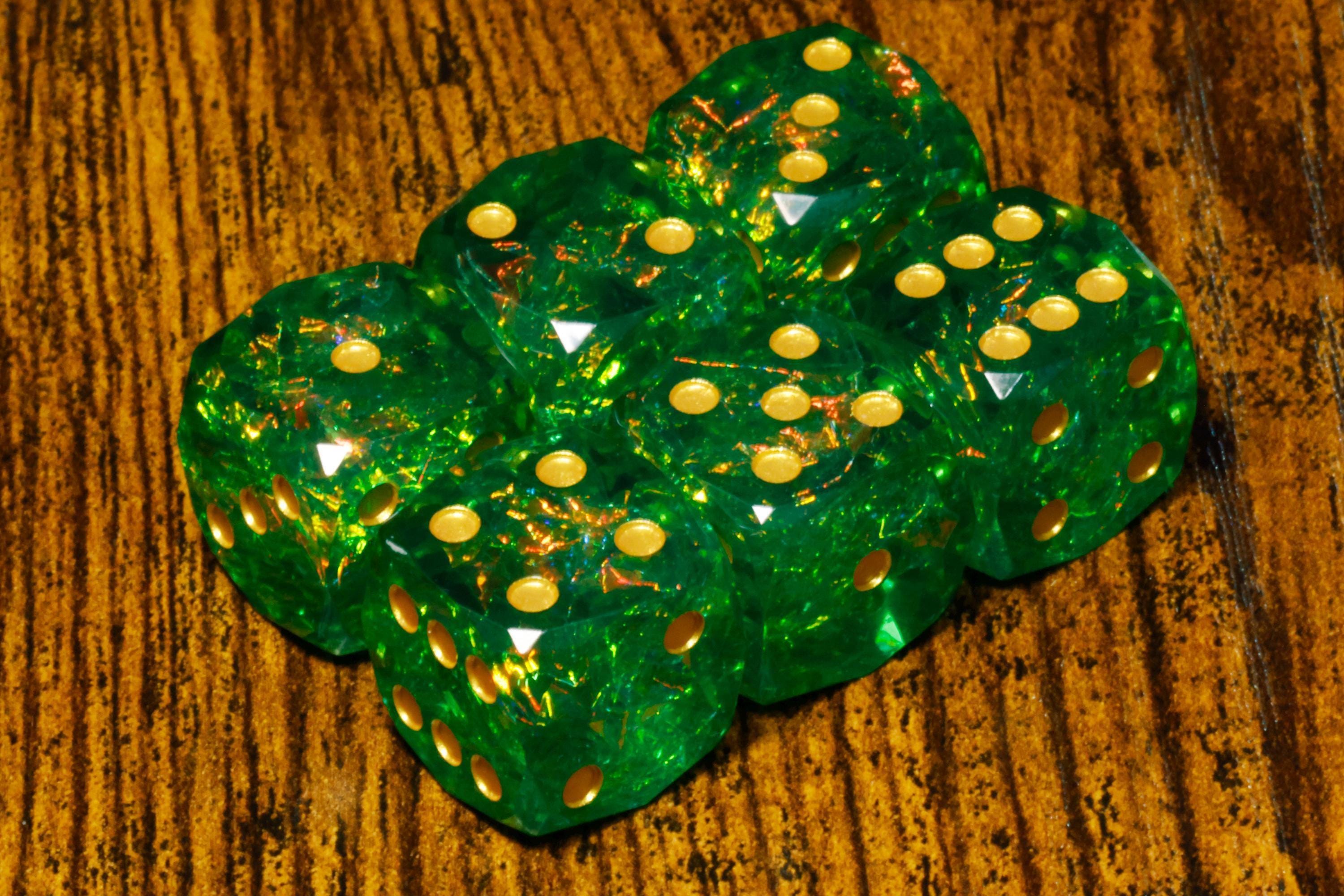 Sacred Emerald holographic sharp-edge D6 dice
