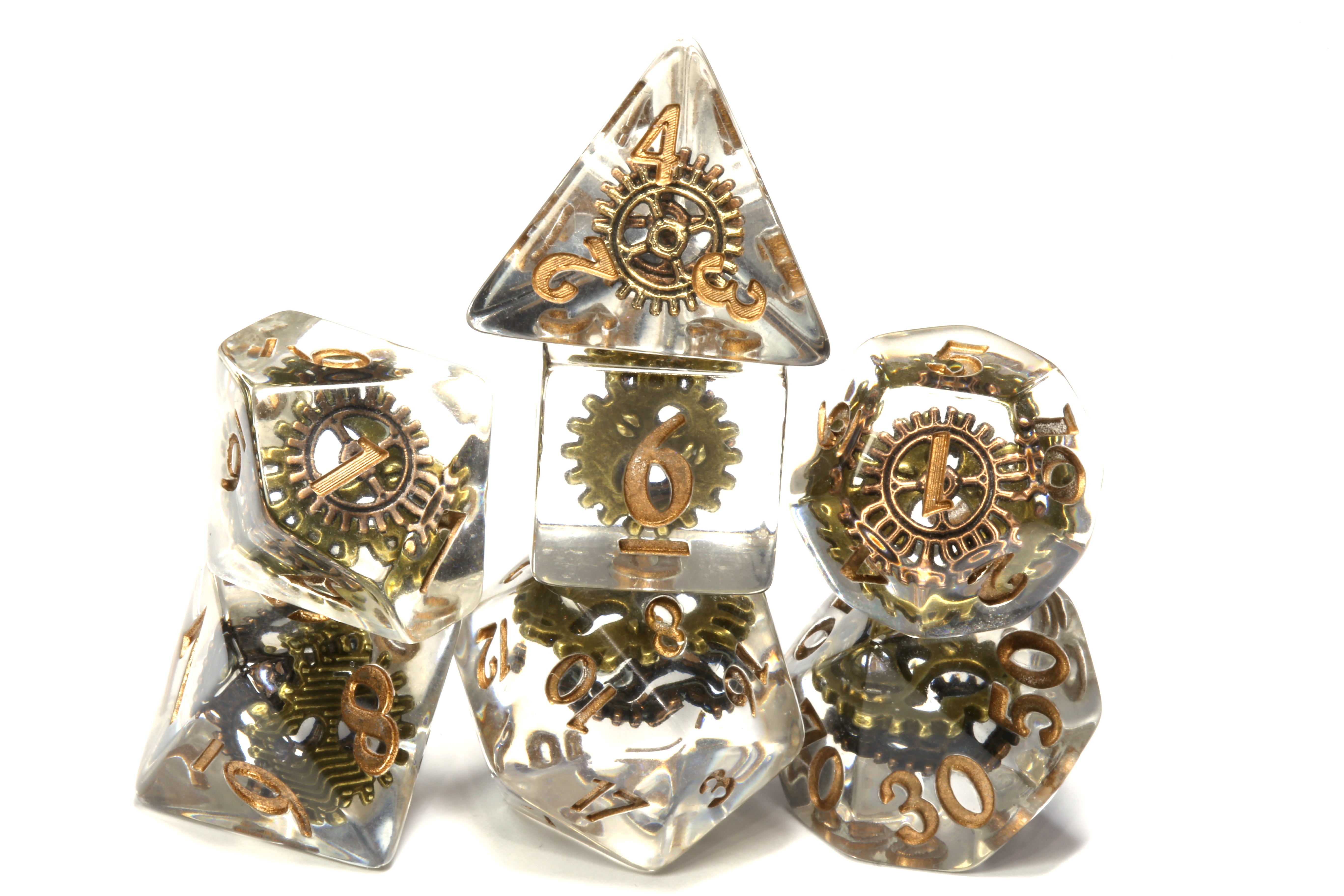 Gnome Tinkerer - Dice with gears in clear resin - The Wizard's Vault