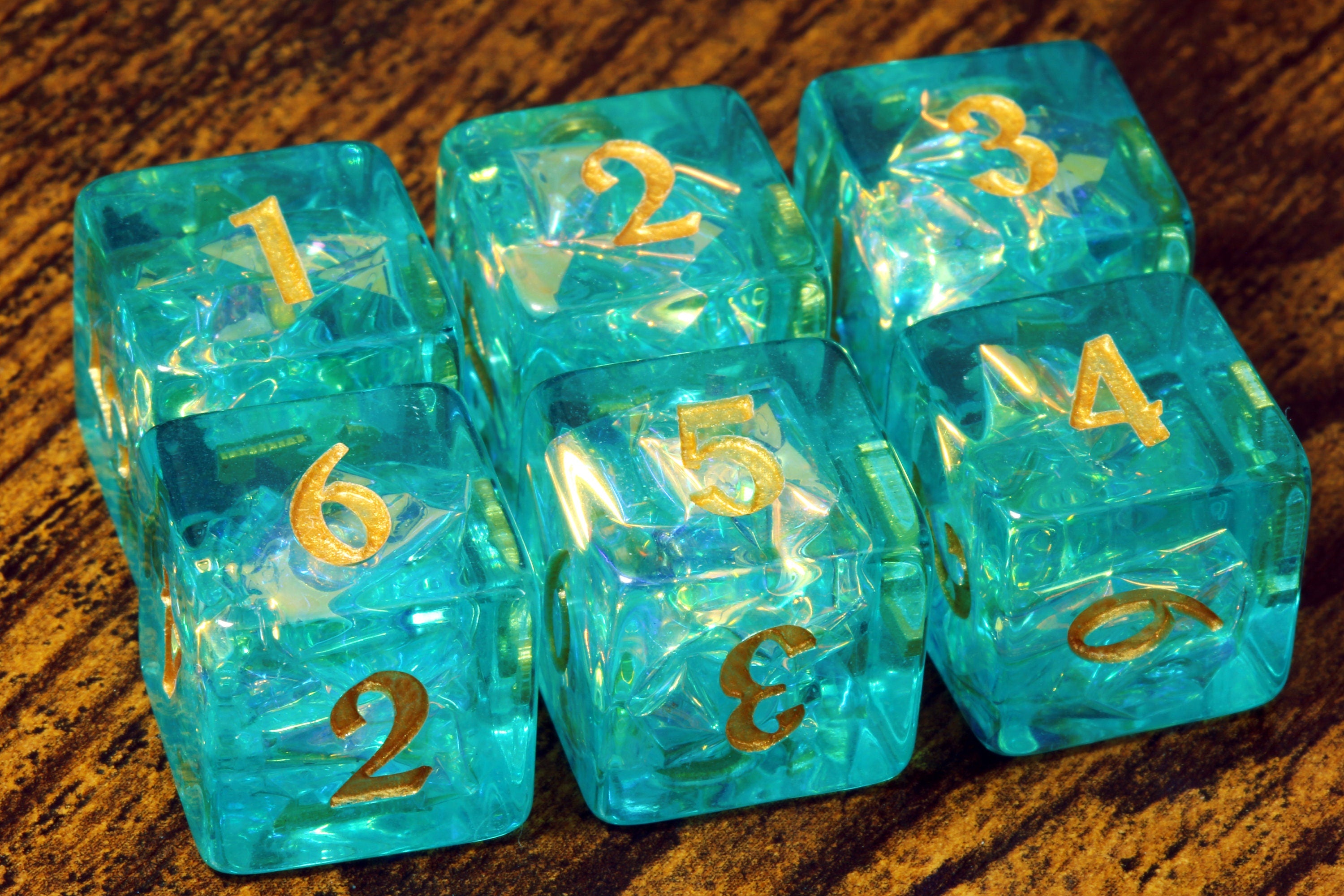 Ocean Opal D6 dice - Turquoise green Holographic inclusions - The Wizard's Vault