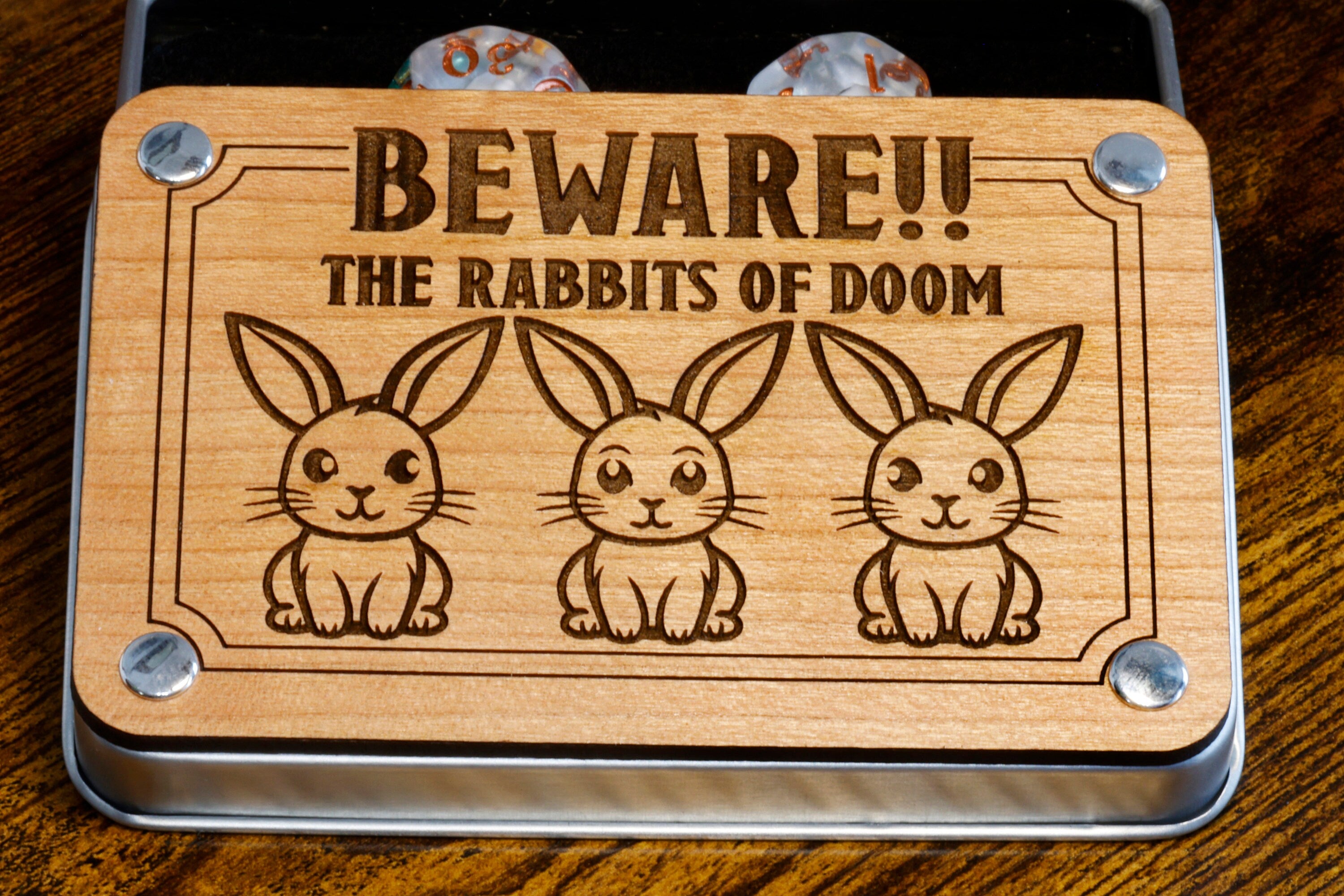 Beware ! The rabbits of doom dice box