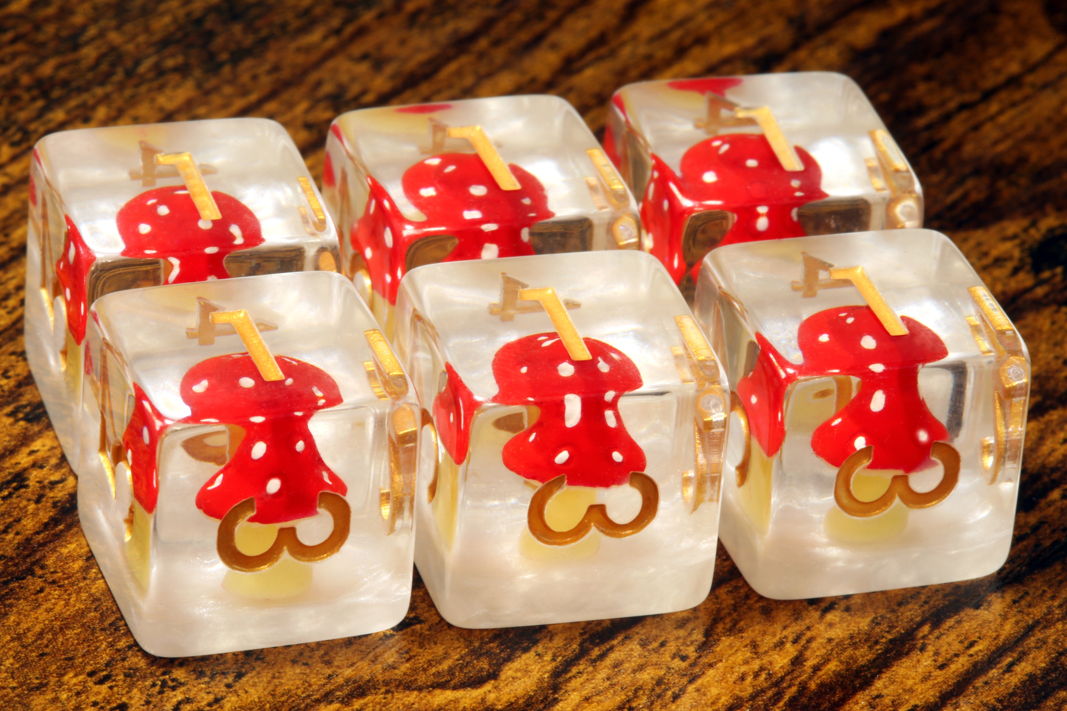 Red Mushrooms D6 dice - The Wizard's Vault