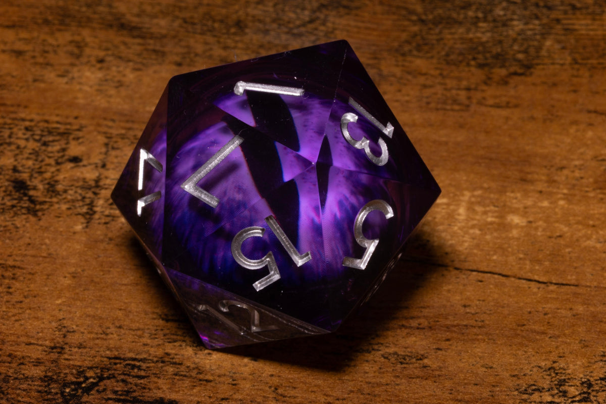 Amethyst Dragon Eye Liquid Core Oversized D20 – Extra Large D20 with Purple Moving Eye