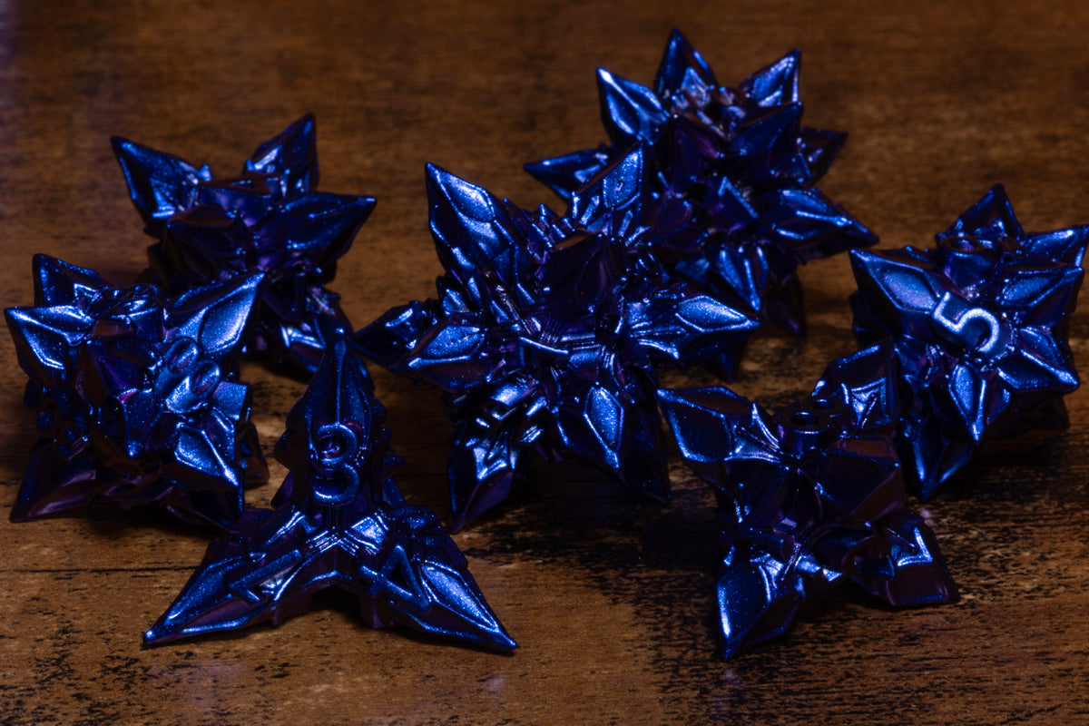 Blooming Stars 7-Piece Metal Dice Set – Iridescent Purple Blue