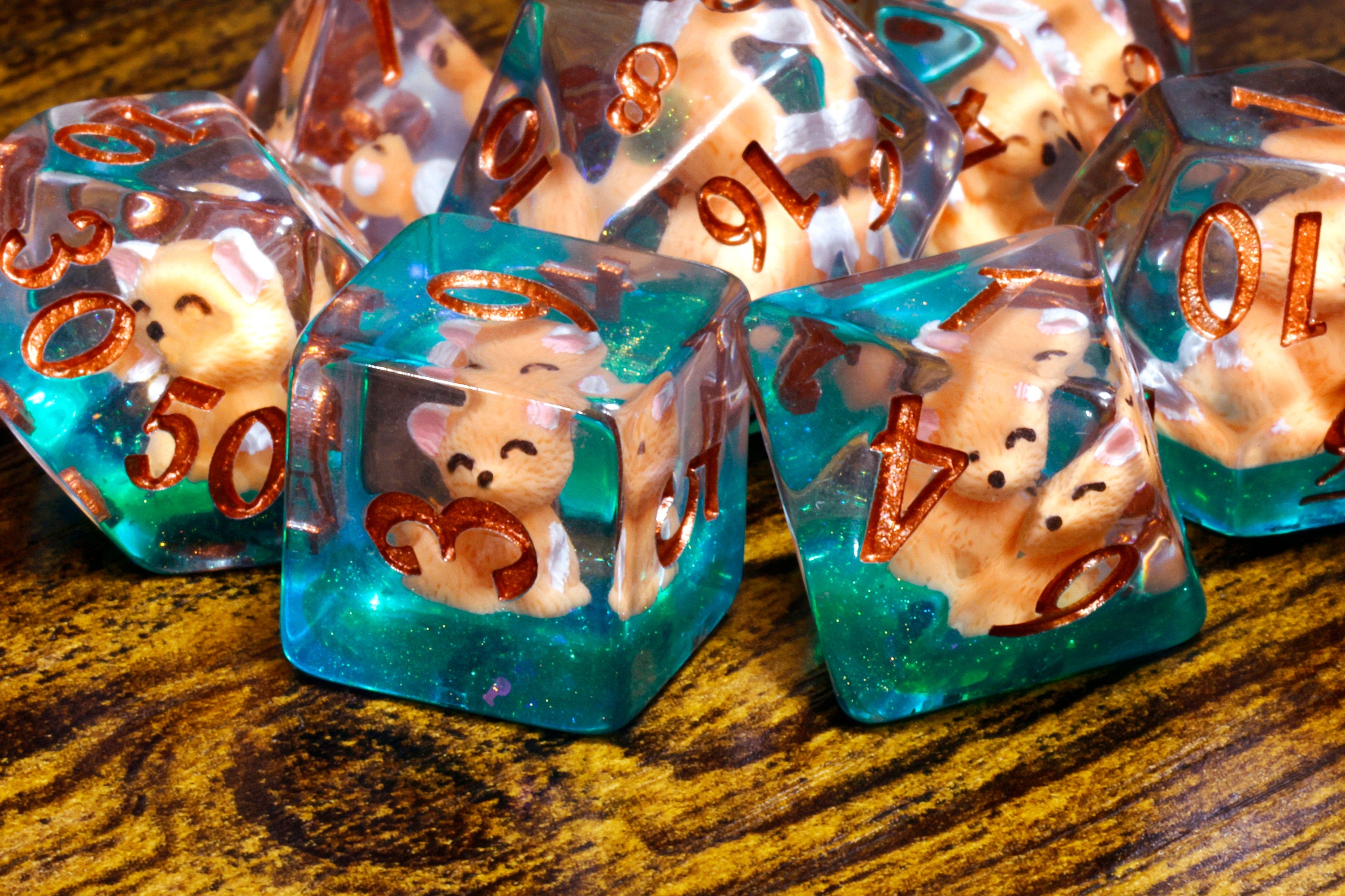 Natural History Vigilant Fox Dice Box and Dice Set