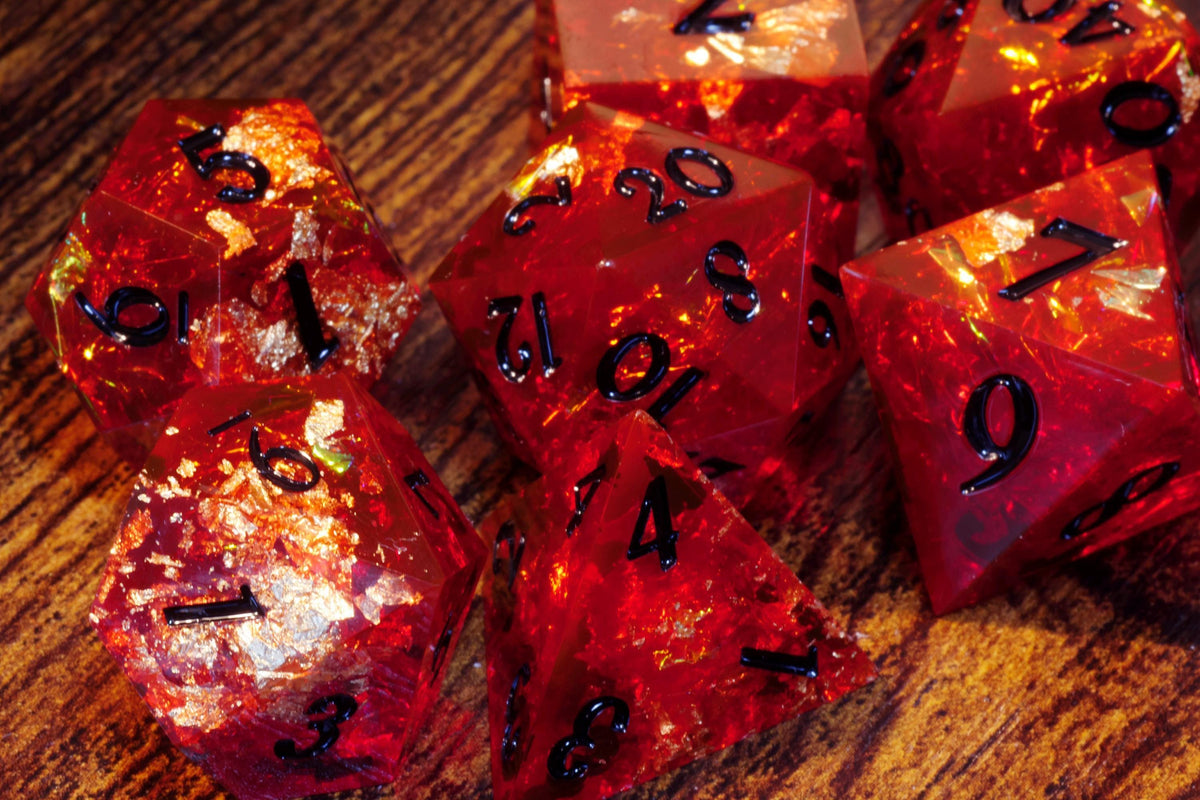 Red Arcane Dice Box & Vampire's Kiss 7-Piece Sharp Edge Dice Set – Ruby Red