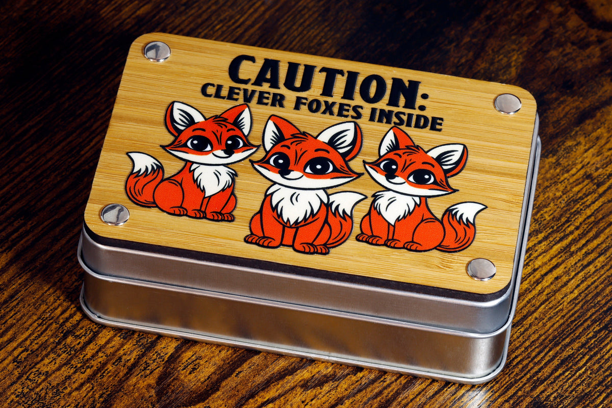 Fox Dice Set & Box – Red Fox Cubs on Green Glitter Layer