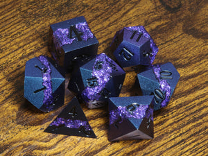 Mana Ore, Purple mica stripe dice set with blue metal - The Wizard's Vault