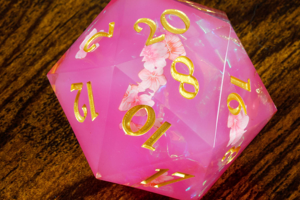 Hibiscus Dream Oversized D20 – Sharp Edge