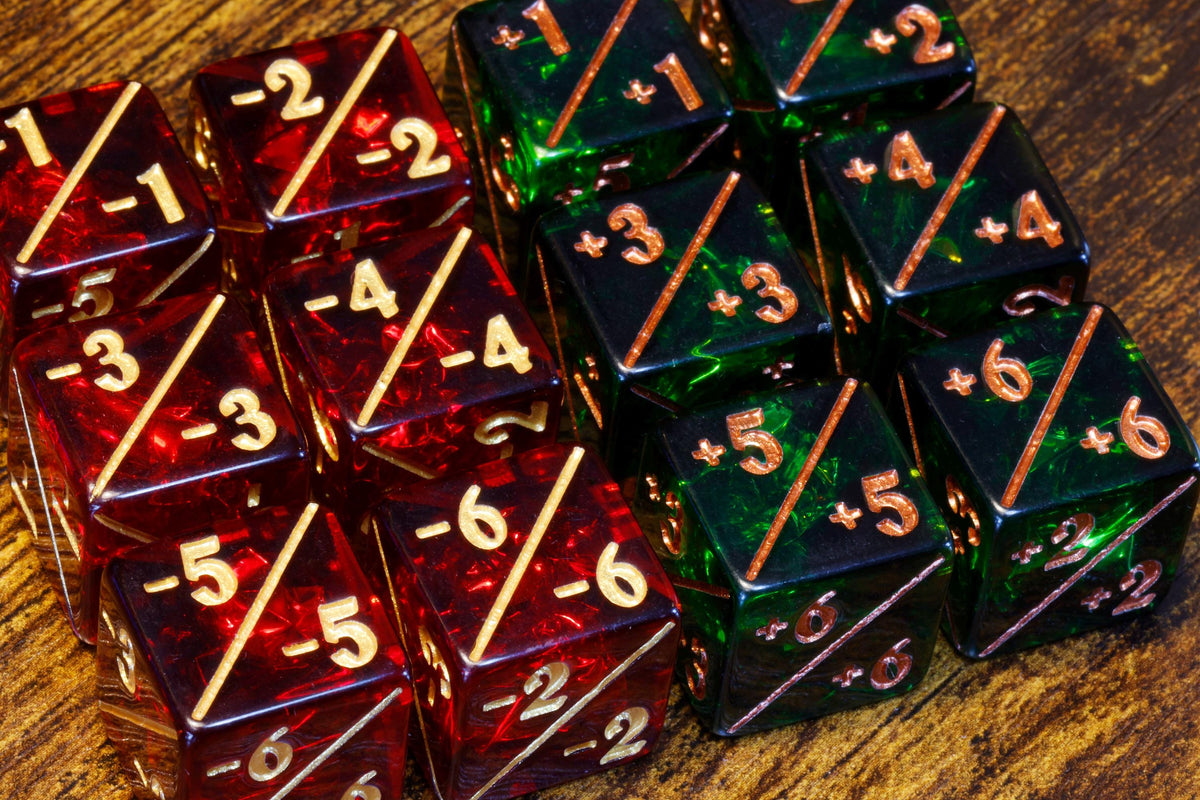 Green & Red Counter Dice – 12-Piece +1/+1 and -1/-1 Token Set