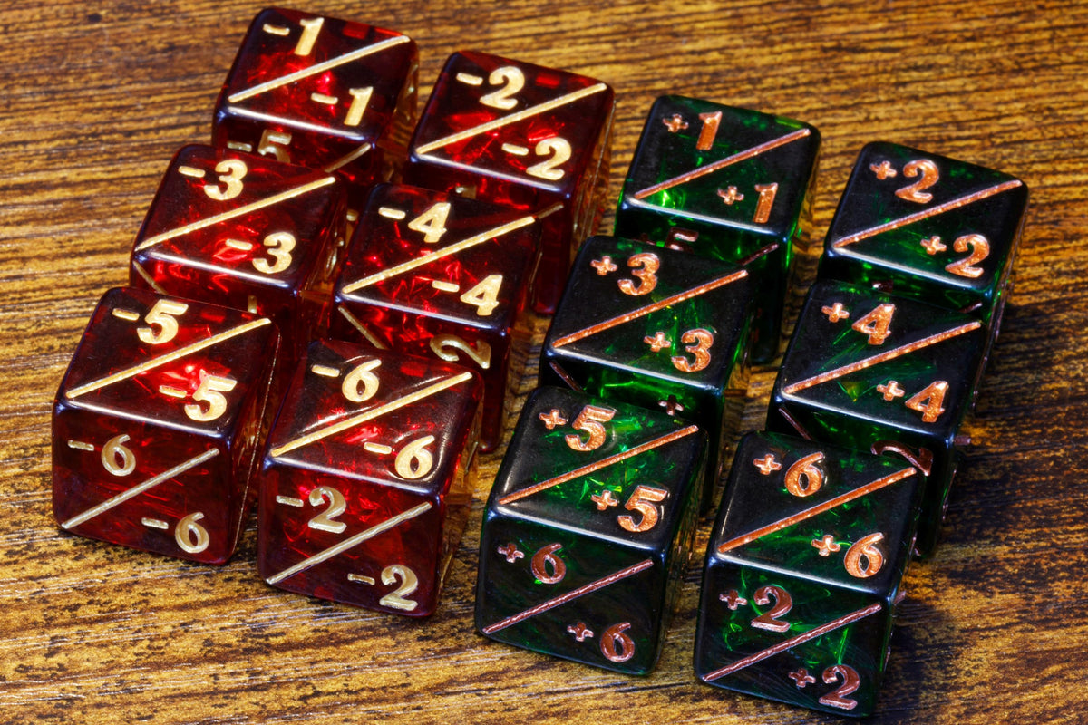 Green & Red Counter Dice – 12-Piece +1/+1 and -1/-1 Token Set