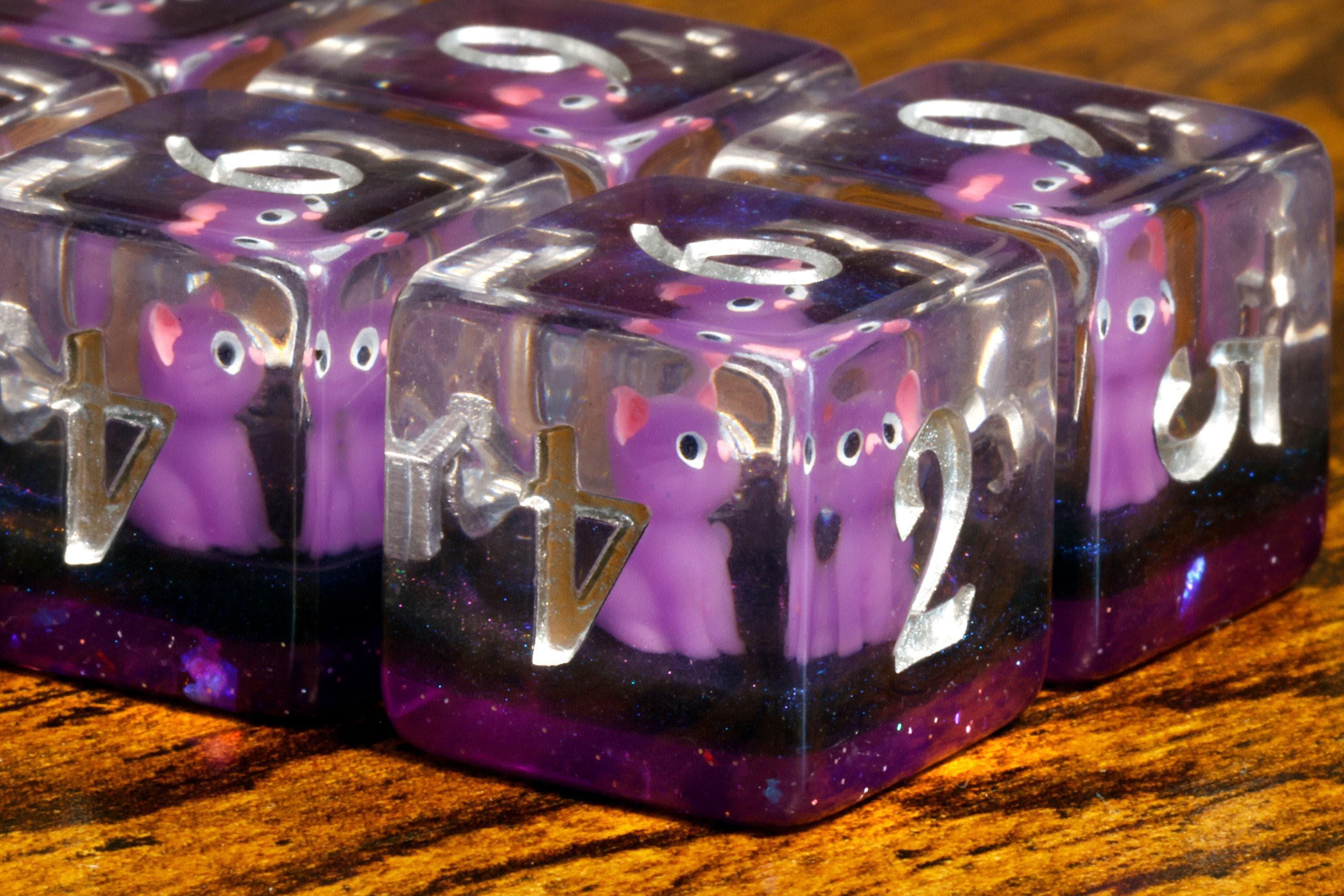 Mystique Cat D6 dice