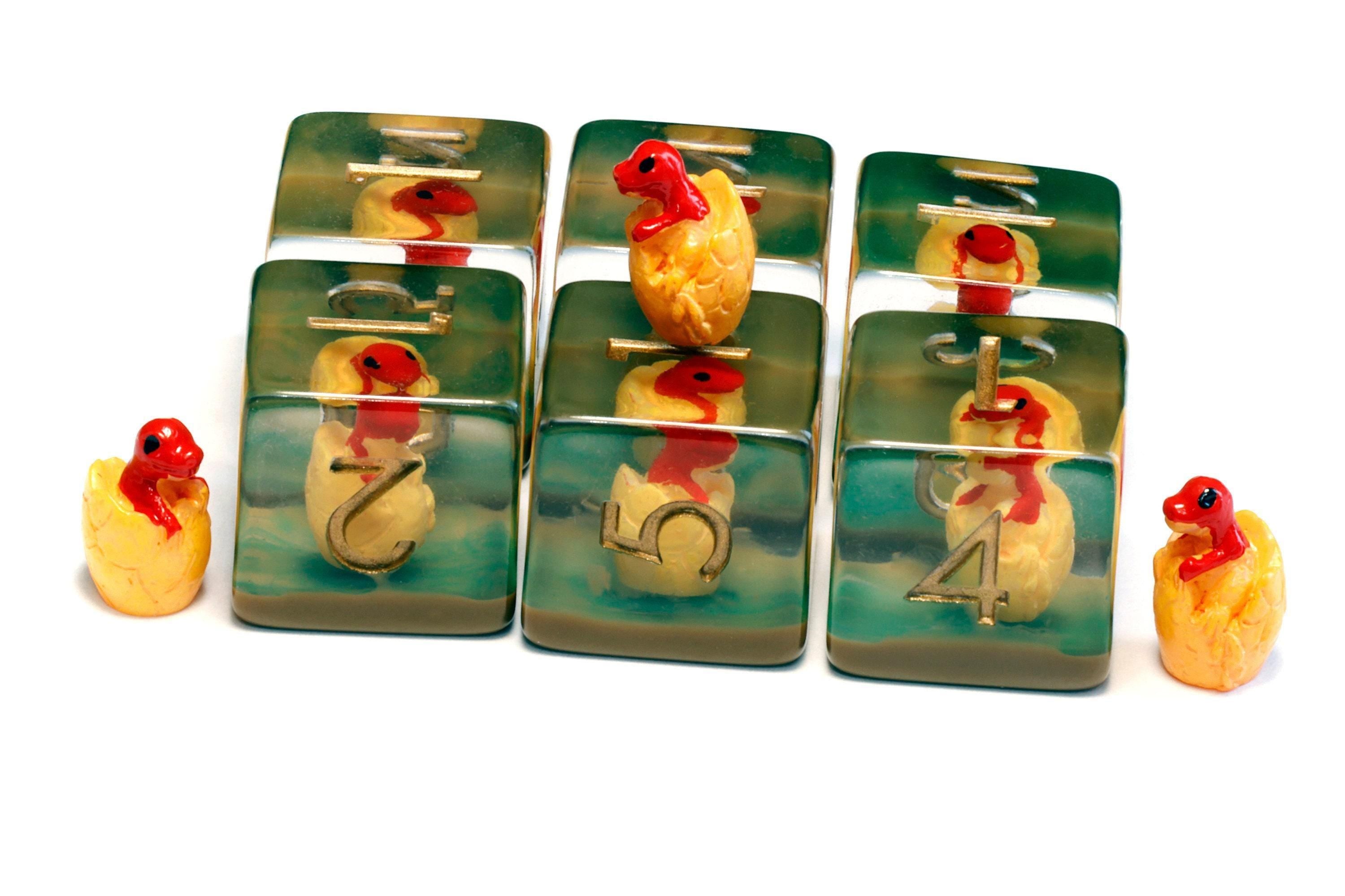 Red Dragon Hatchling D6 Dice Set - Dragon Inside