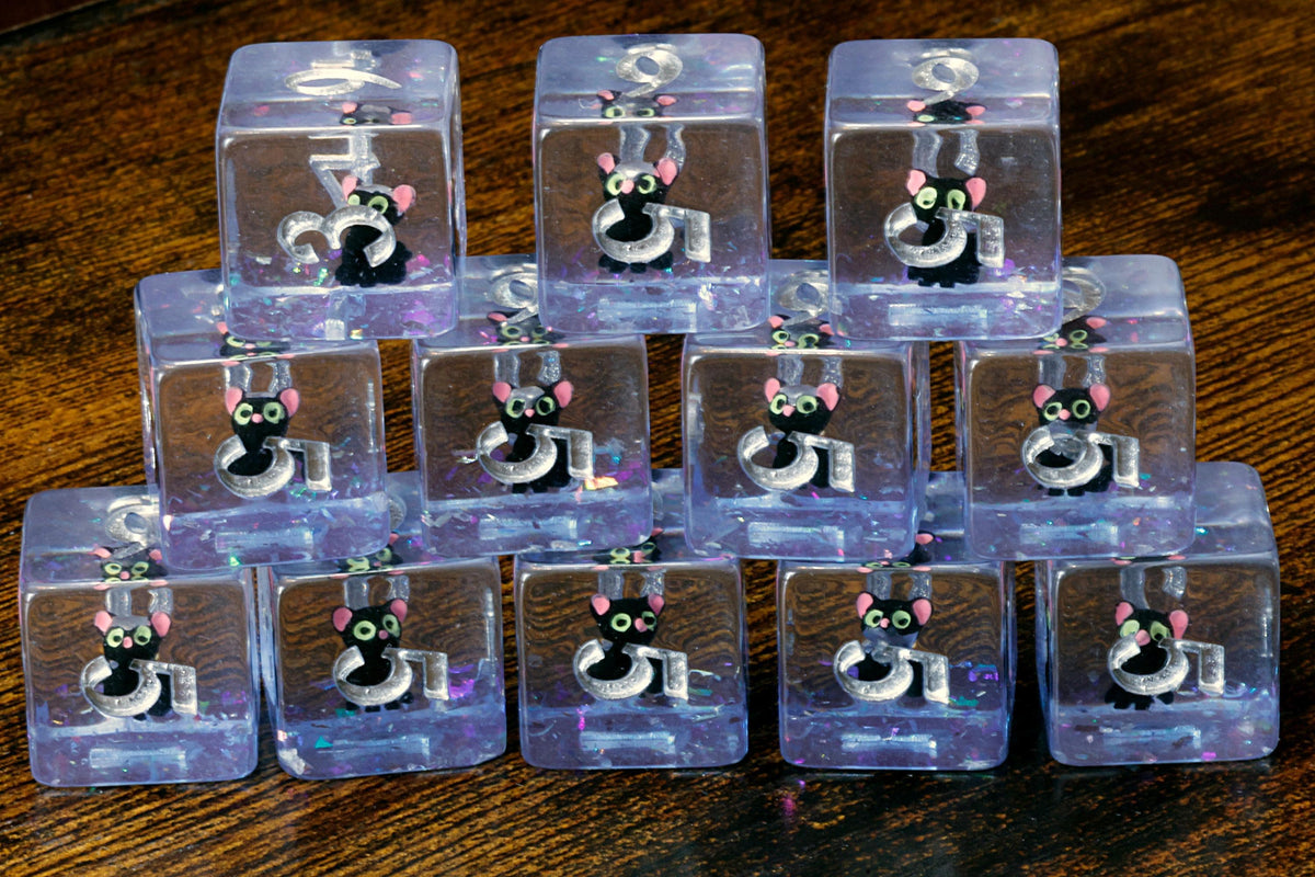 Black Cat Counter Dice – 12 C-Grade Cat Dice for Trading Card Game Counters