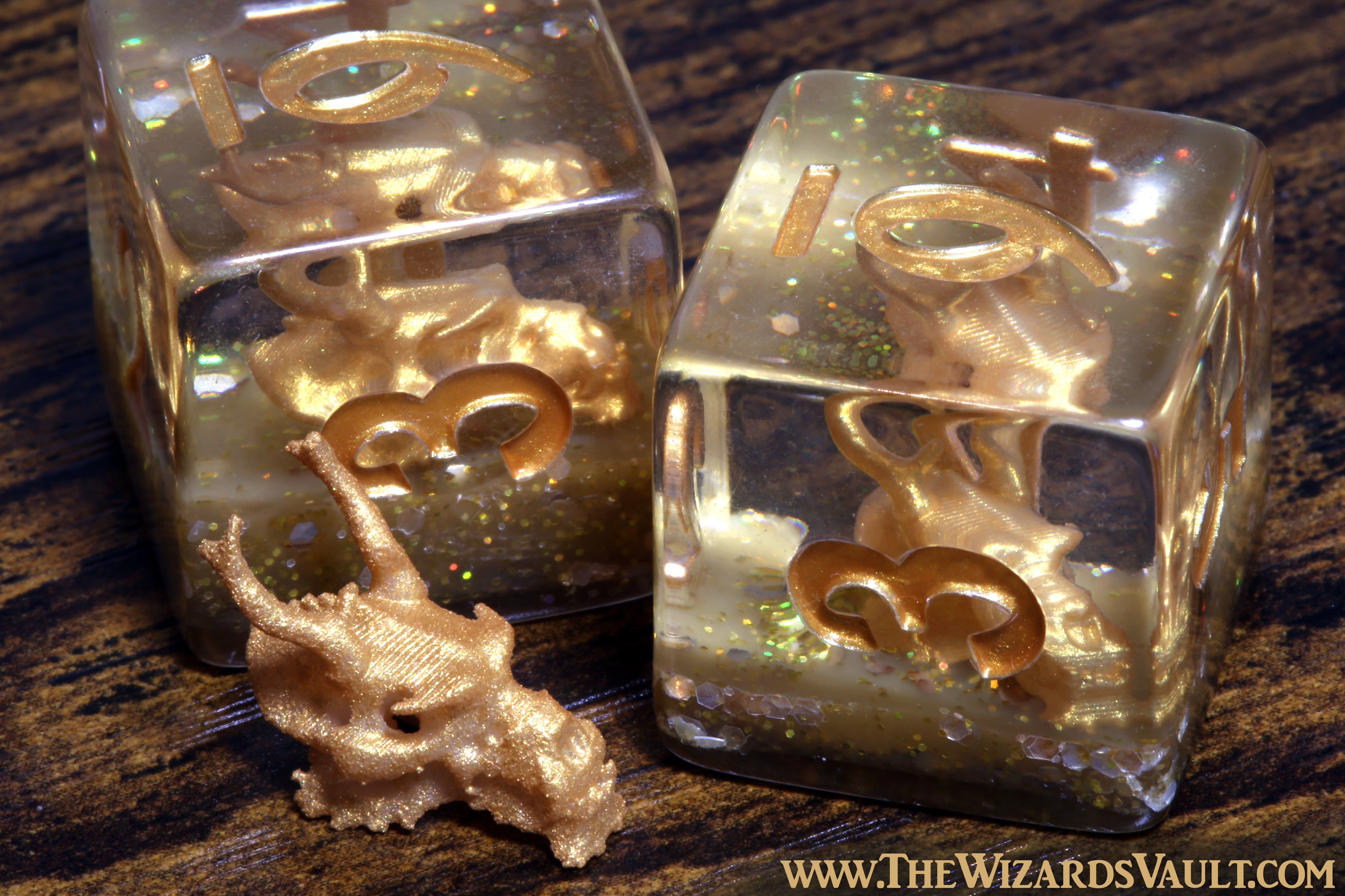 1 Gold Dragon Skull Large D6 20mm - The Wizard's Vault