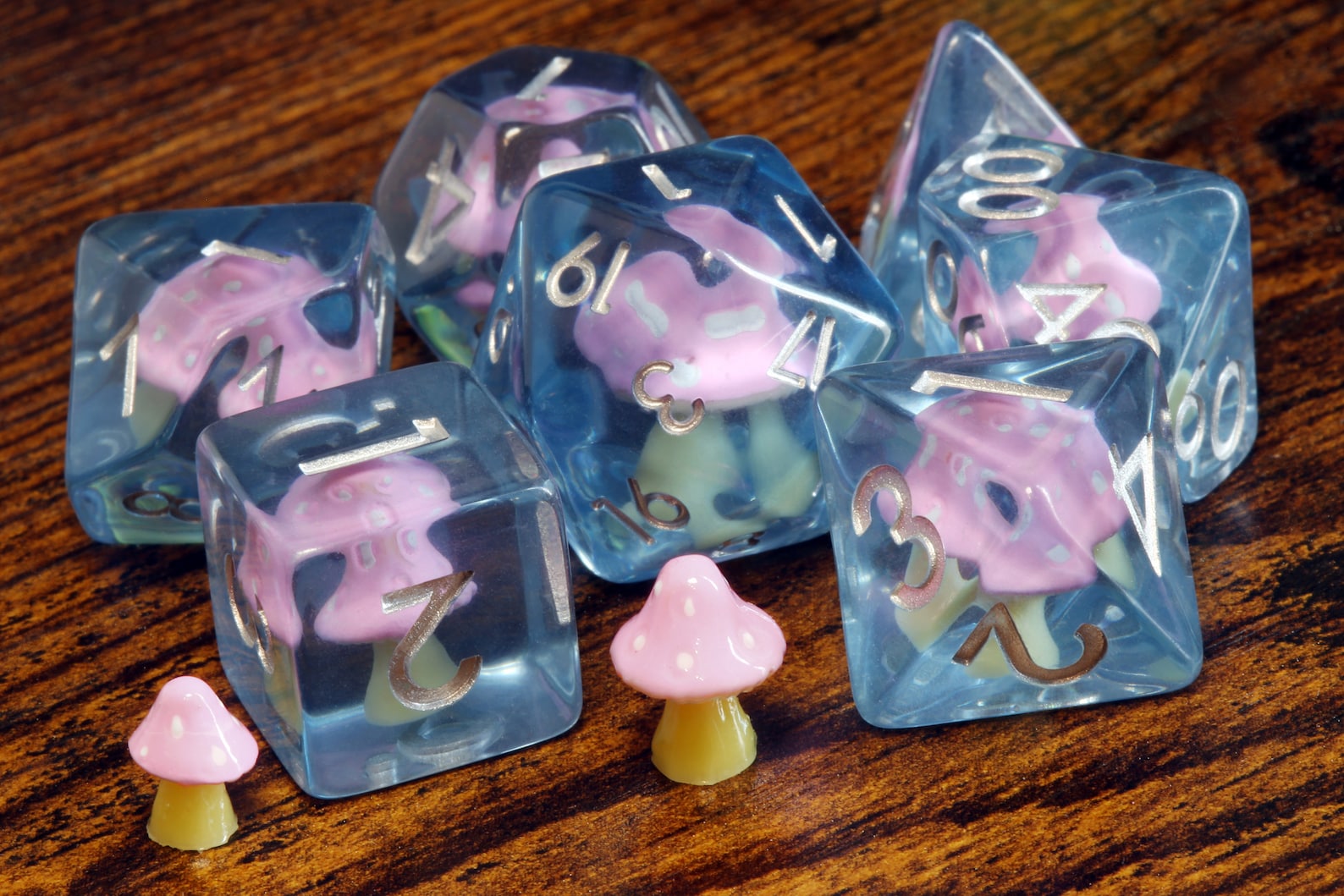 Violet Mushroom dice set - The Wizard's Vault