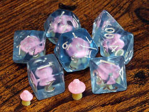 Violet Mushroom dice set - The Wizard's Vault