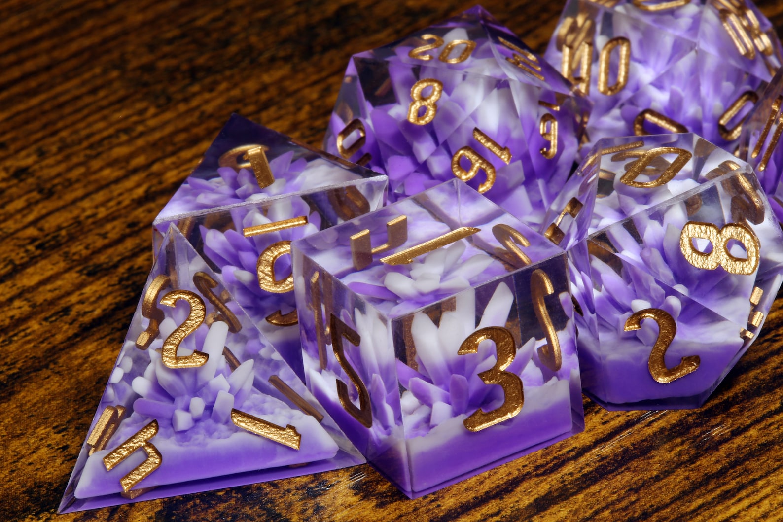 Arcane Cluster dice set, Sharp edge dice set with violet crystal cluster - The Wizard's Vault
